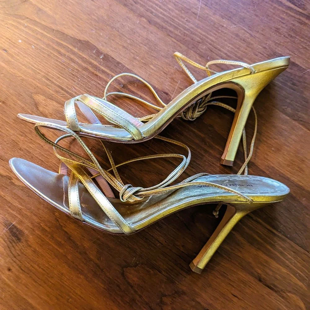 BCBG MAXAZRIA metallic gold ankle strap heeled sandals Size 8.5 - Picture 2 of 10